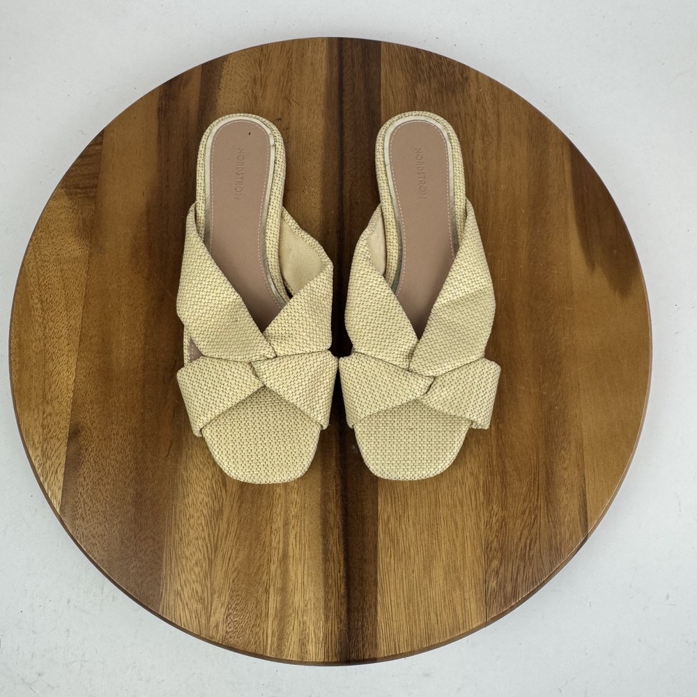 New Womens Nordstrom Cerise Beige Raffia Flat Strappy‎ Slide Sandals Size 9 NWOB